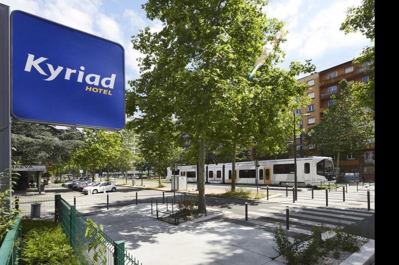 Kyriad Grenoble Centre Exterior foto